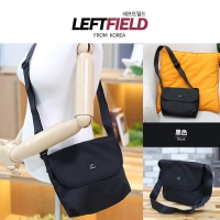 LEFTFIELD簡約素面輕便郵差包｜韓國製側背包 NO.LF2032