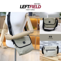 LEFTFIELD簡約素面輕便郵差包｜韓國製側背包 NO.LF2032