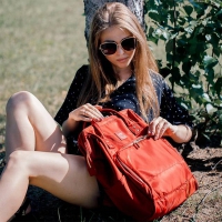 Kah&Kee 大容量防潑水口金後背包 15吋筆電包 NO.KK011