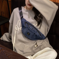 日系牛津布多功能斜背包｜胸包腰掛三用 NO.M604