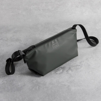 時尚休閒輕量防潑水斜背包｜男女通用側背包 NO.WBOM005