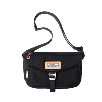 日系牛津布輕便郵差包｜防潑水斜背包 多收納 男女通用 NO.WBSU001